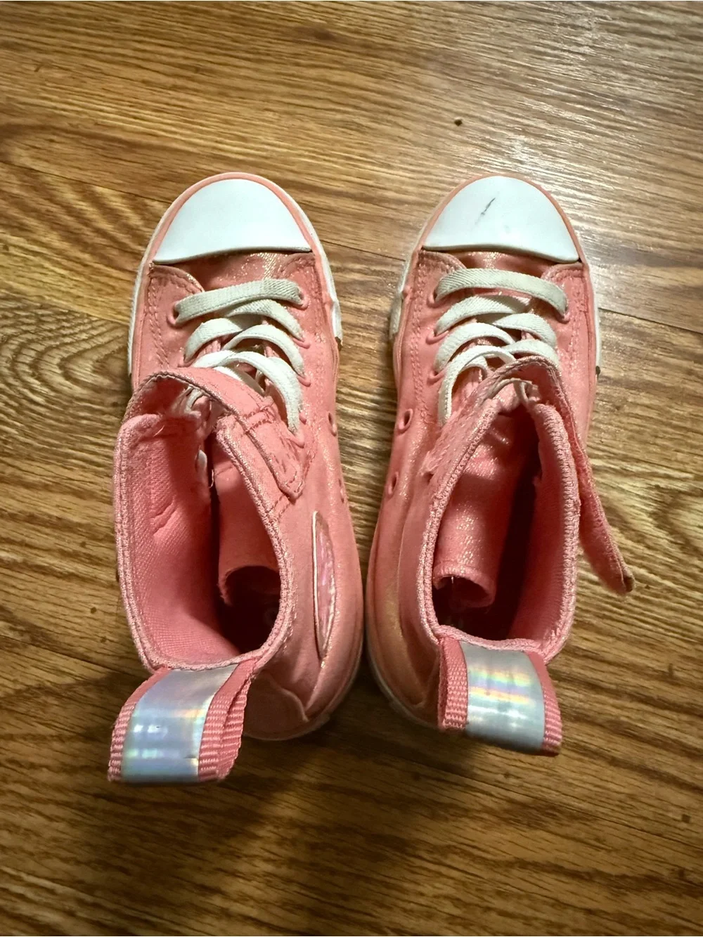 Converse Girls Chuck Taylor All Star Easy-On Iridescent High Top Shoes A03584F
